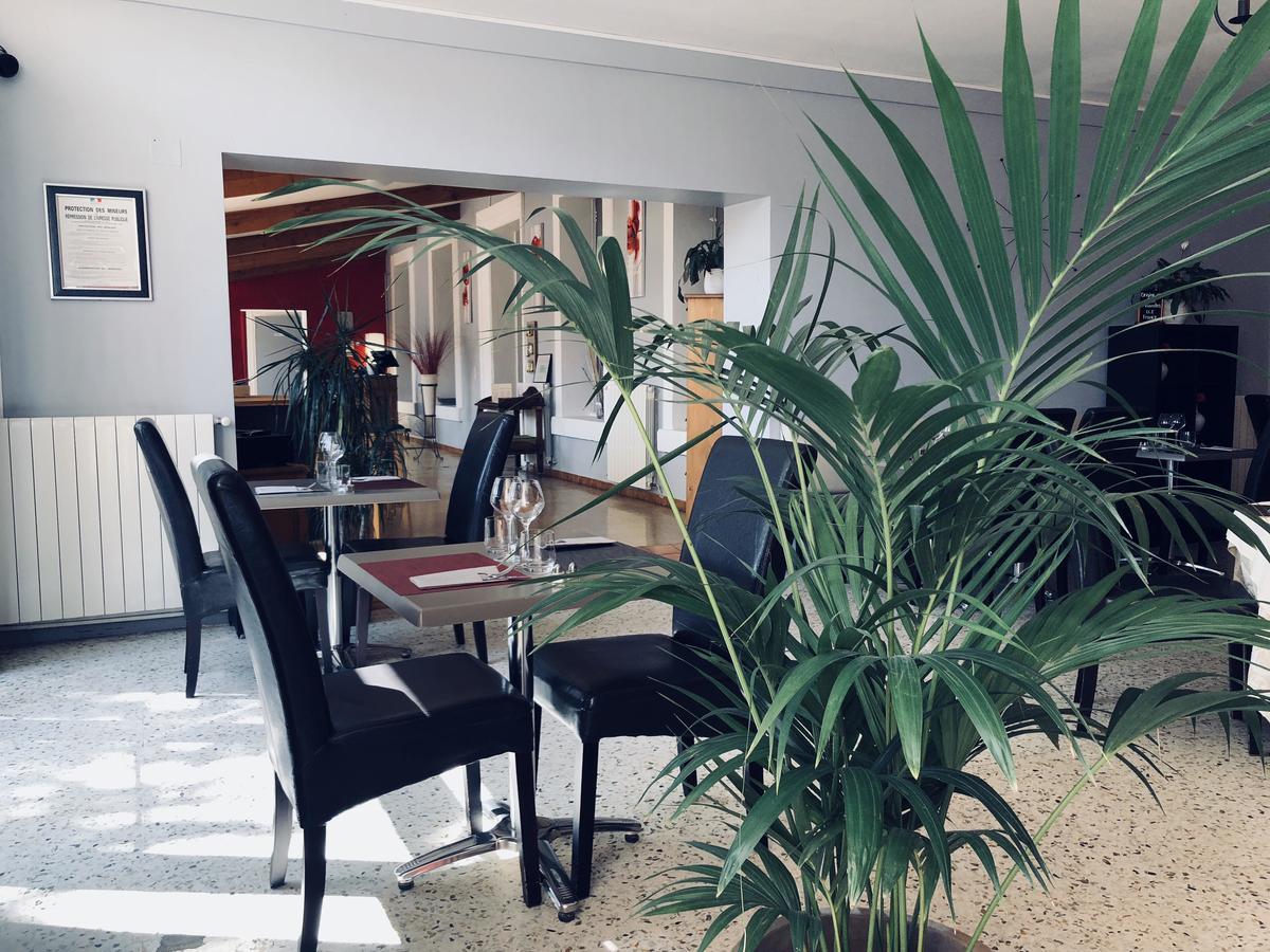 Le Clos Des Acacias Signes Εξωτερικό φωτογραφία